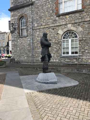 Ernest Shackleton statue in Athy