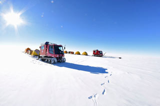 the ICESat-2 Antarctic Traverse