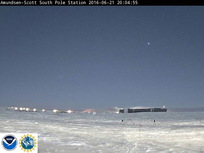 view from the NOAA webcam shortly before the landing