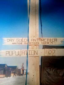 Dry Gulch population sign