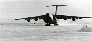 C-5 landing at McMurdo