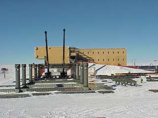 pile high Pod A3 foundation columns