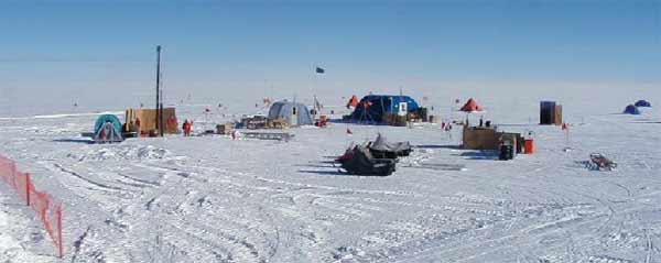 set up camp