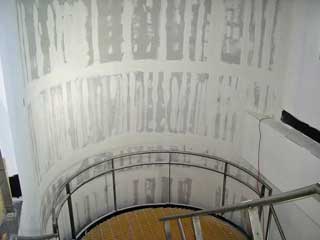 a real smooth job stairwell wall finishing