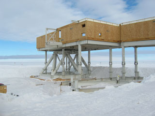 walls wall framing for the SPT structure
