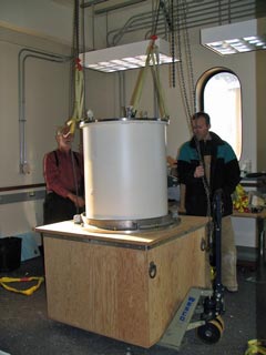 getting ready to finish unpacking the cryostat
