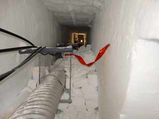 looking down the tunnel toward Rodwell 2