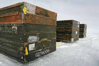 Jamesway floor boxes