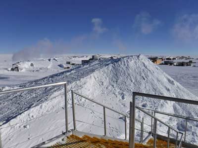snow pile next to A1