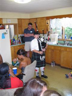 who paid the piper who paid the piper?