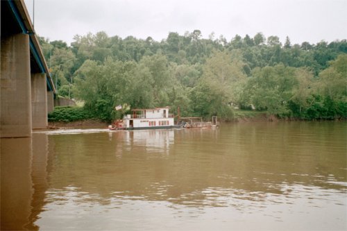 pleasure boat