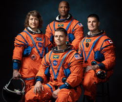 Artemis 2 crew