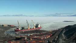 cargo ship offload