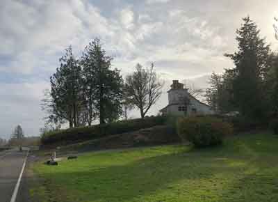 the house across the road from the dock
