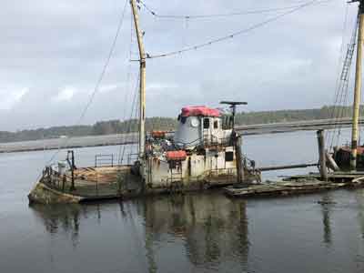 a closer look at the stern