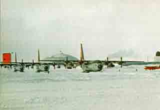 4 aircraft on deck at Pole