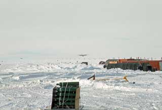 the jump aircraft landing