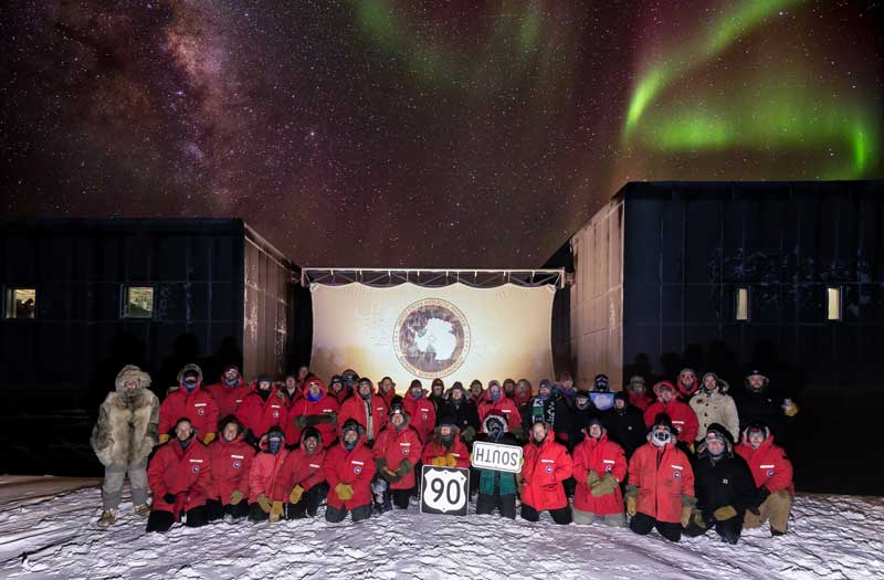 2019 winterover base photo