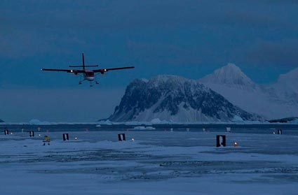 flight from Pole approaching Rothera