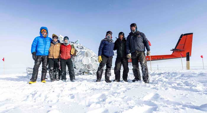 the Polie recovery crew near Hercules Dome