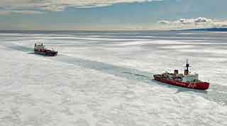 Polar Star and Stena Polaris