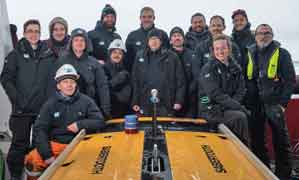 underwater team