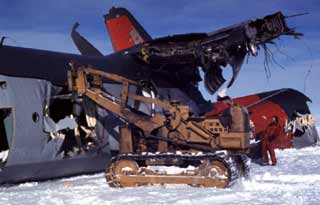 moving the 917 wreckage
