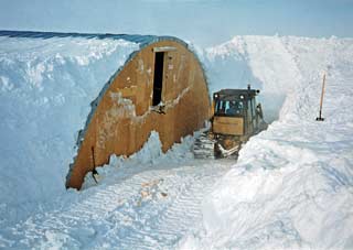 the fuel arch upwind bulkhead
