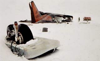 ouch ouch 917 just after it crashed at Pole