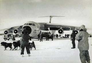fly me first C-141 at McMurdo