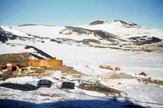 Avgas tank constructed on Hut Point